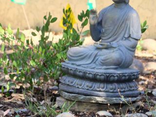 garden-buddha-kdo